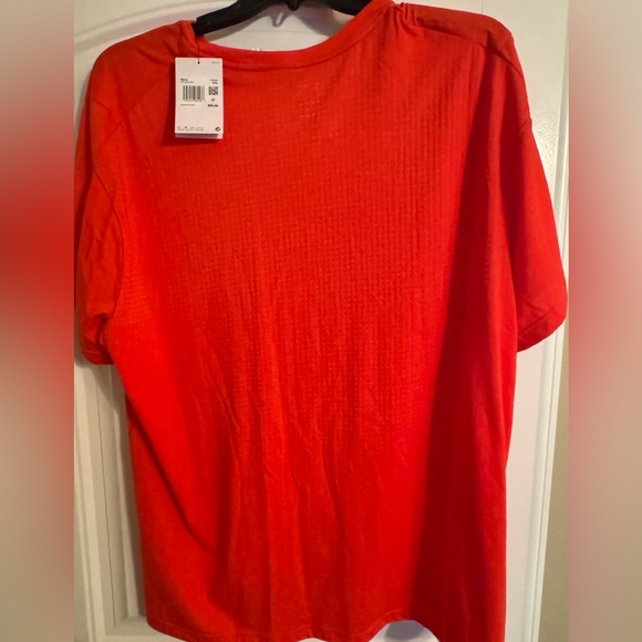 Nike dri-fit t-shirt - Picture 4 of 4